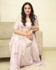 Actress Saathvika Raj at Neetho Movie Teaser Launch Photos 22