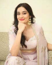 Actress Saathvika Raj at Neetho Movie Teaser Launch Photos 27