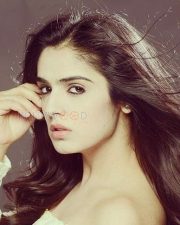 Actress Sidhika Sharma Hot Spicy Photos 07