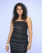 Actress Sonia At Mayaamaal Pre Release Event Pictures 27