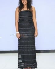 Actress Sonia At Mayaamaal Pre Release Event Pictures 28