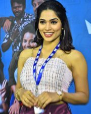 Actress Subhashree Rayaguru at Vere Level Office Trailer Launch Pictures 04 Actress Subhashree Rayaguru at Vere Level Office Trailer Launch Pictures 04