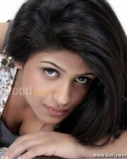 Actress Supriya Hot Cleavage Photos 01