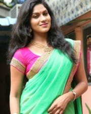 Actress Swasika Pictures 02