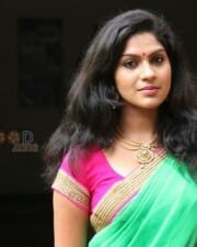 Actress Swasika Pictures 03