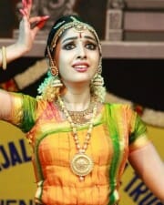 Actress Utthara Unni Bharathanatyam Recital Photos 14