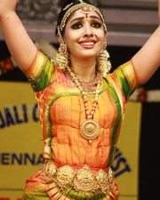 Actress Utthara Unni Bharathanatyam Recital Photos 15
