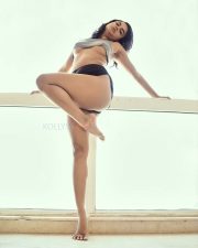 Aishwarya Suresh Erotic Dance Pose Photos 01