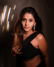 Alluring Actress Chandni Bhagwanani in a Black Embellished Saree Photos 08 Alluring Actress Chandni Bhagwanani in a Black Embellished Saree Photos 08