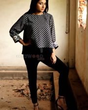 Beautiful Aditi Menon Photoshoot Pictures 15