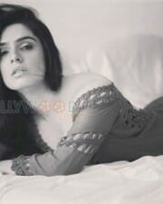 Film Actress Sidhika Sharma Photos 08