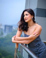 Forbidden Love Actress Aahana Kumra in a Strapless Grey Dress Pictures 03