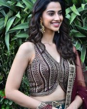 Glam Heroine Meenakshi Chaudhary at Anaganaga Oka Raju Movie Release Press Meet Stills 05