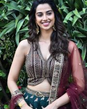 Glam Heroine Meenakshi Chaudhary at Anaganaga Oka Raju Movie Release Press Meet Stills 07