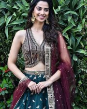 Glam Heroine Meenakshi Chaudhary at Anaganaga Oka Raju Movie Release Press Meet Stills 25