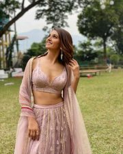 Indian Dancer Shakti Mohan Sexy Photos 02