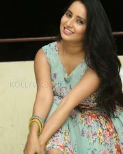 Ishika Singh New Photos 07