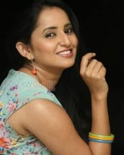 Ishika Singh New Photos 08