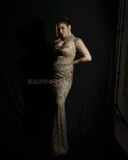 Lets Play Blind Har Chaal Ek Dhokha Actress Kangna Sharma in a Nude Bodycon Gown Photos 08