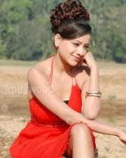 Madalasa Sharma Hot Photos 38