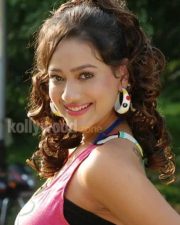Madalsa Sharma Sexy Photos 33