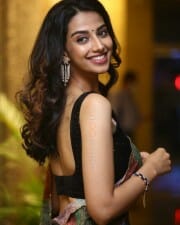 Meenakshi Chaudhary at Khiladi Movie Pre Release Event Pictures 14