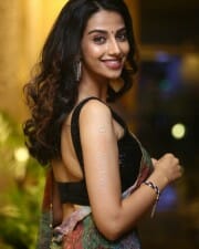 Meenakshi Chaudhary at Khiladi Movie Pre Release Event Pictures 16