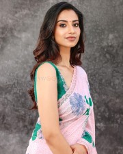 Mesmerizing Meenakshi Chaudhary in a Floral Saree Photos 02 Mesmerizing Meenakshi Chaudhary in a Floral Saree Photos 02