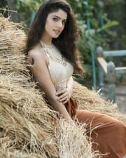 Model Sidhika Sharma Sexy Photos 07