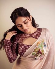 Radiant Actress Kayadu Lohar in a Cream Floral Embroidered Saree Photos 04