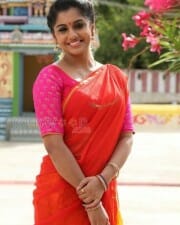 Sandamarutham Movie Heroine Meera Nandan Photos 04