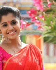 Sandamarutham Movie Heroine Meera Nandan Pictures 08