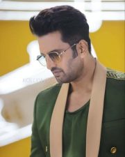 Santhanam Kick Movie Pictures 11