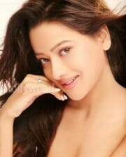 Sexy Madalasa Sharma Hot Stills 02