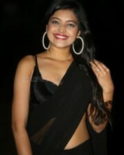Sexy Mahi Malhotra at Golmaal Movie Pre Release Event Photos 24