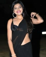 Sexy Mahi Malhotra at Golmaal Movie Pre Release Event Photos 39