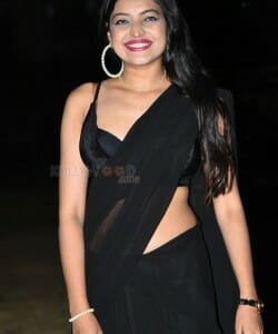 Sexy Mahi Malhotra at Golmaal Movie Pre Release Event Photos 40