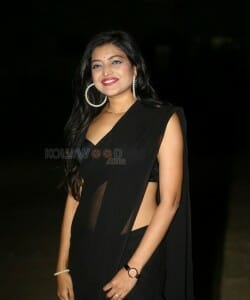Sexy Mahi Malhotra at Golmaal Movie Pre Release Event Photos 45