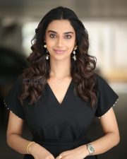 Sexy Meenakshi Chaudhary at Anaganaga Oka Raju Interview Photos 02