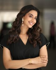 Sexy Meenakshi Chaudhary at Anaganaga Oka Raju Interview Photos 41