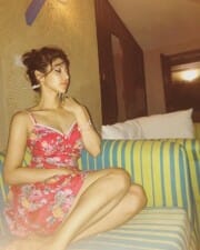 Sexy Model Sonarika Bhadoria Spicy Photos 14
