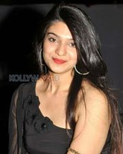 Siya Gautham Hot Pictures 29