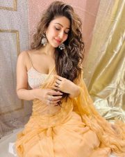 Sizzling Sonarika Bhadoria Cleavage in a Yellow Saree Photos 01 Sizzling Sonarika Bhadoria Cleavage in a Yellow Saree Photos 01