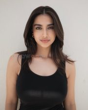 Striking Actress Meenakshi Chaudhary in a Black Tank Top Photos 05 Striking Actress Meenakshi Chaudhary in a Black Tank Top Photos 05
