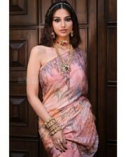 Super Hot Meenakshi Chaudhary Traditional Saree Photoshoot Pictures 01