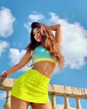Telly Actress Sonarika Bhadoria Sexy Pictures 07