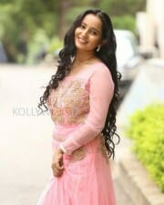 Telugu Actress Ishika Singh New Pictures 04