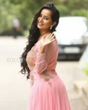 Telugu Actress Ishika Singh New Pictures 09