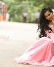 Telugu Actress Ishika Singh New Pictures 13