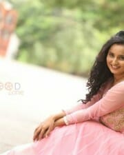 Telugu Actress Ishika Singh New Pictures 15